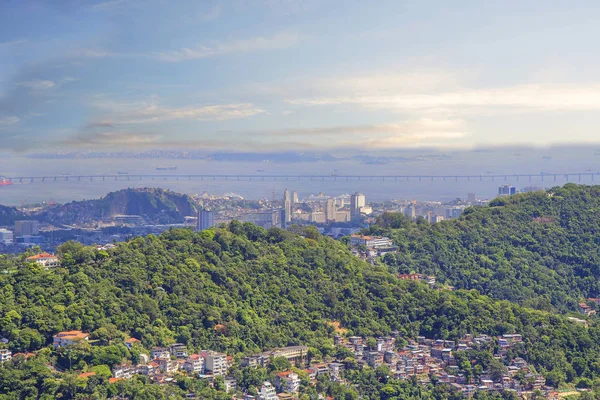 Rio Janeiro Brezilya Corcovado Dağının Eteklerinde Yükseklikten Şehir Manzarası Rio — Stok fotoğraf