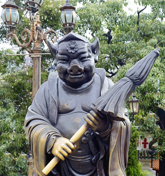 Hong Kong China 2014 Bronze Sculpture Territory Temple Complex Wong — Stock Photo, Image