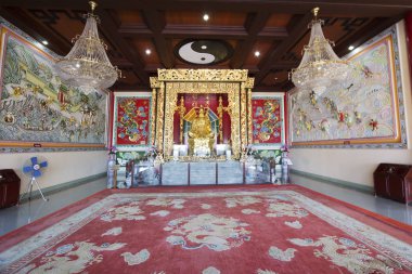 Pattaya, Tayland, 11/18/2014, iç Viharn Sien Çin Tapınağı. Bu katın Buda'nın öğretileri için adamıştır. Hall meditasyon.