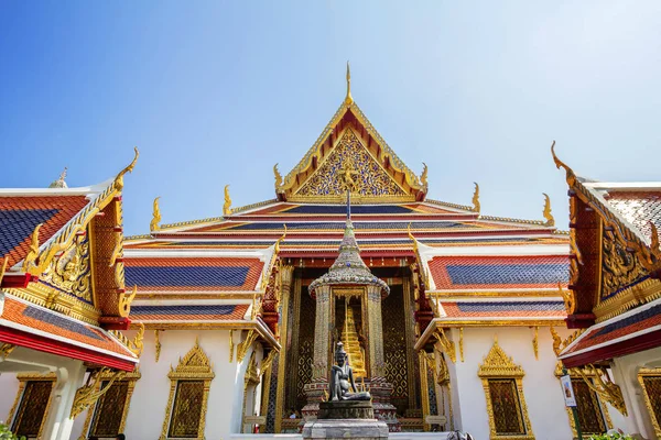 Bangkok Thaiföld 2014 Smaragd Buddha Wat Phra Kaeo Királyi Palota — Stock Fotó