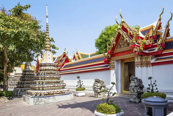 Bangkok Thaiföld 2014 Wat Pho Temple Fekvő Buddha Monumentális Kapuk — Stock Fotó