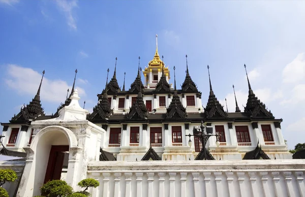Bangkok Thaiföld 2014 Wat Ratchanadda Sándorné Csilla Vas Vár Sándorné — Stock Fotó