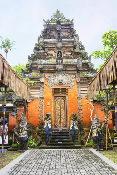 Bali Indonésie 2018 Ubud Palais Royal Puri Saren Porte Palais — Photo