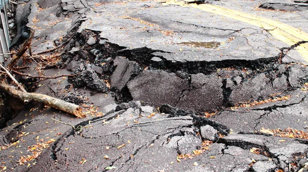 Destruction Road Falling Apart — Stock Photo, Image