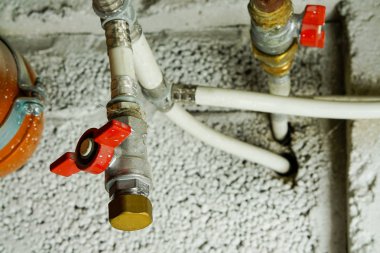 evin su besleme sistemi