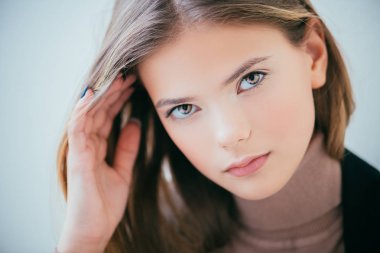 Portre sevimli kız Genç. Güzellik, moda.