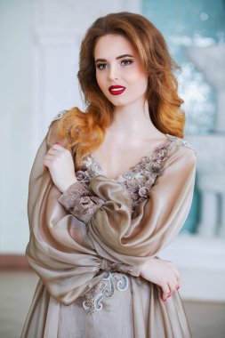 muhteşem bir zarif kadın