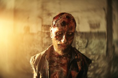 çılgın zombi adam