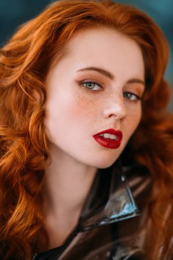 gözlerde duygusallık