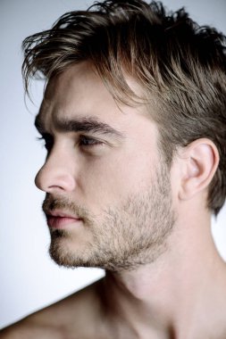 sağlıklı genç adam