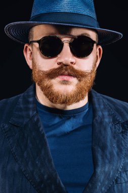 erkek güneş gözlüğü