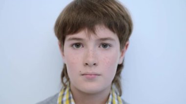 yüzünde duyguların değişimi