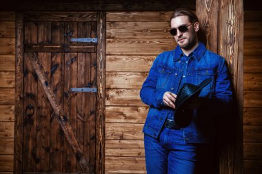 erkek güneş gözlüğü