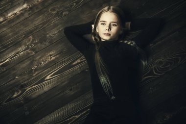 genç kız rüya gibi