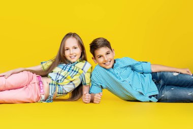 aktif parlak çocuklar