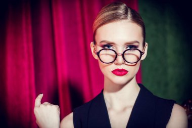 bayan için gözlük