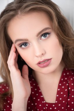 bayan için kozmetik