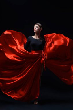 dans ta kızıl tutku