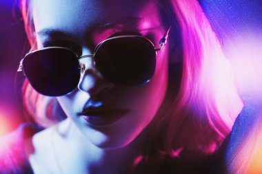 Kadınlar için optik