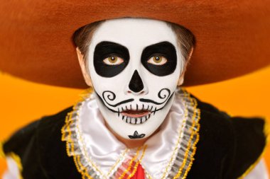 Zarif sürpriz Calavera.