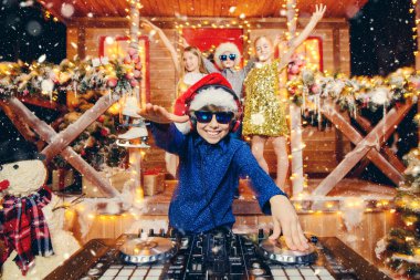 Neşeli disko partisi