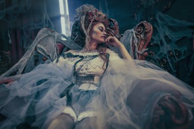 Rahmetli genç İmparatoriçe