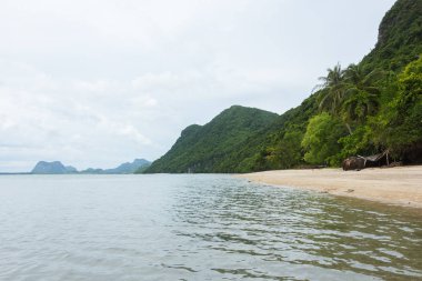 Tayland 'daki sakin bir adanın manzara fotoğrafı..