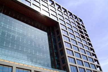 London docklands canary wharf