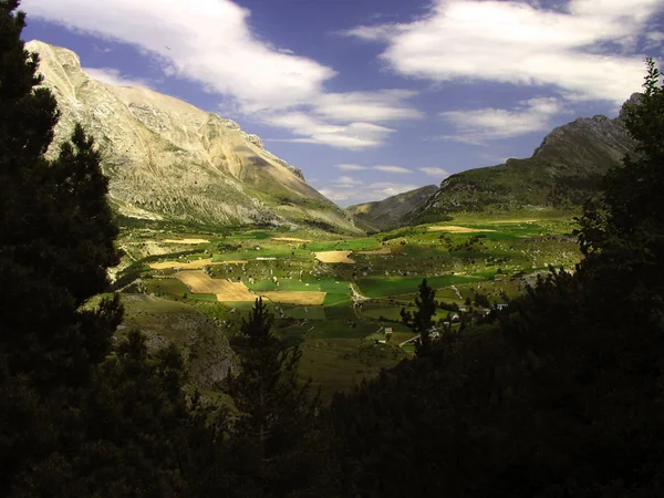 Γραφική Θέα Στις Άλπεις Όρη Στη Διάρκεια Της Ημέρας Γαλλία — Φωτογραφία Αρχείου