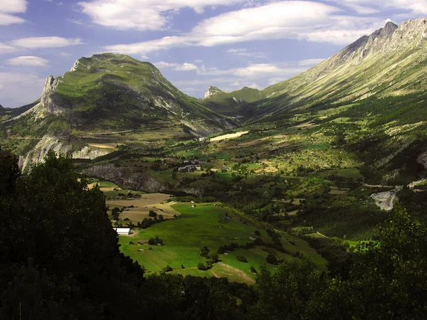 Vista Panorâmica Das Montanhas Dos Alpes Durante Dia França — Fotografia de Stock