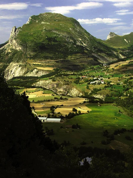 Maravilhosa Vista Das Montanhas Dos Alpes Durante Dia França — Fotografia de Stock
