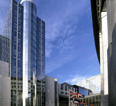 Gündüzleri modern binaların manzarası