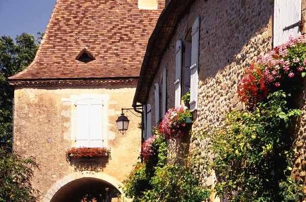 Arquitetura Tradicional Vila Limeuil França — Fotografia de Stock