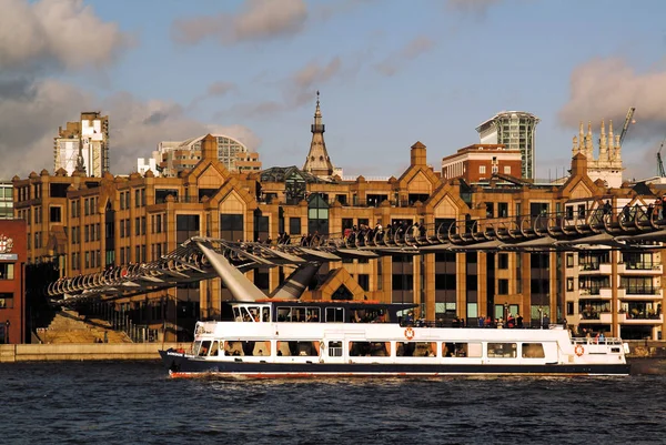 Millennium Brug Theems Londen Engeland — Stockfoto