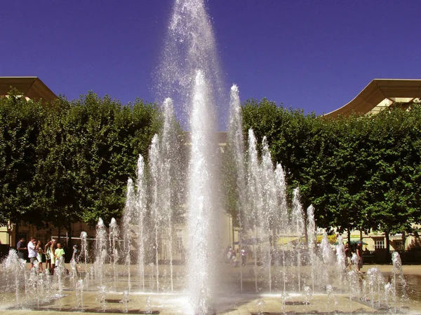 View Fountains Architecture Languedoc Daytime France — Stock Photo, Image
