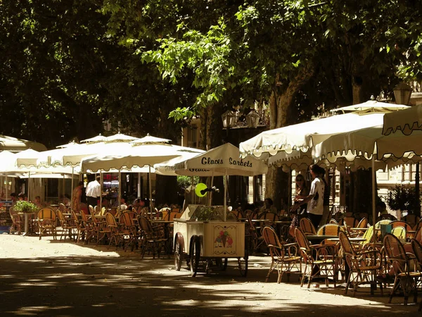 프랑스에서 카페와 공원에서 — 스톡 사진