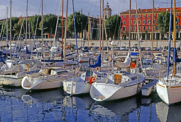 Visa Båtar Förtöjning Nära Nice Havet — Stockfoto