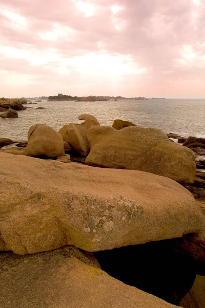 Вид Мыса Маяка Cote Felint Rose Brittany France — стоковое фото