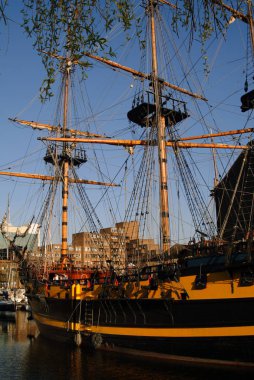 Avrupa İngiltere'de london docklands st katherine dock