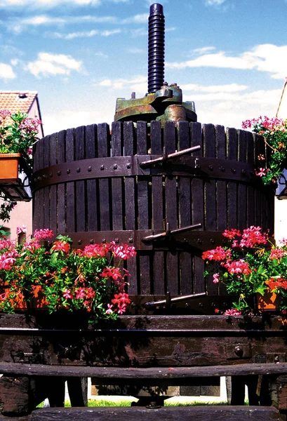 ヴェルゼネー フランス のワイナリー用機器 — ストック写真