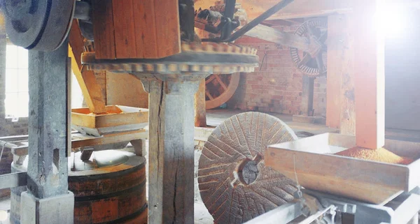 Charlecote Mill Old Water Wheel Powered Mill Warwickshire English Midlands Stockfoto