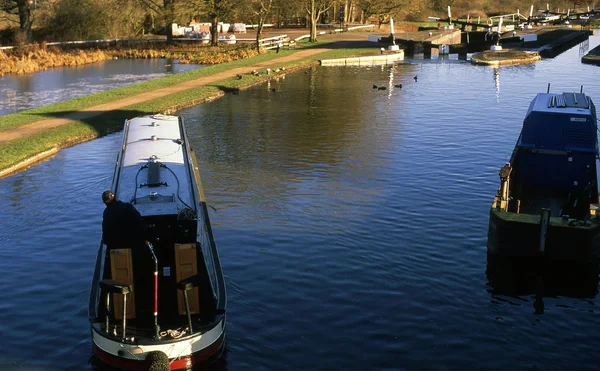Hatton Locks Grand Union Canal Inland Waterway Warwick Warwickshire Inglaterra — Foto de Stock