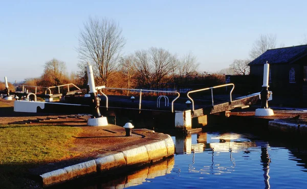 Hatton Kilitler Grand Union Kanal Waterway Warwick Warwickshire Ngiltere Ngiltere — Stok fotoğraf
