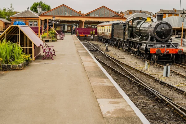 Die Dampfeisenbahn Ist Ein Historisches Kulturerbe Kiddermenister Station Worcestershire England — Stockfoto