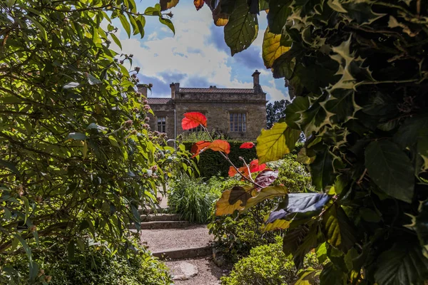 コッツウォルズイングランド英国のキフトゲートコートの庭園 — ストック写真