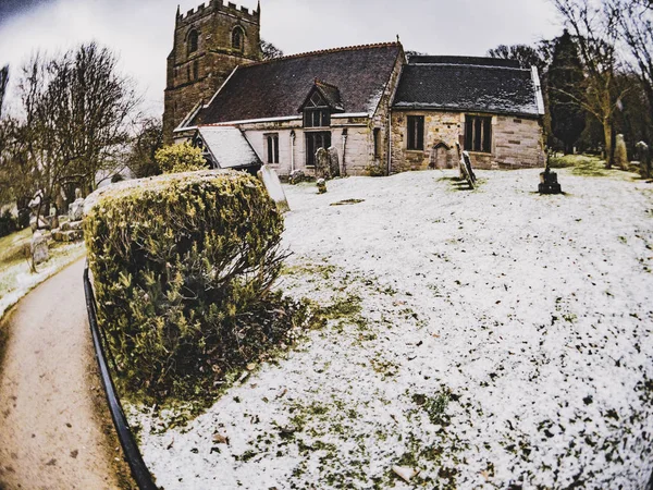 Church of England parish church in English village England UK — Stock Photo, Image