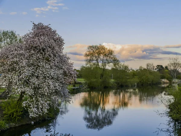 Rio Avon Warwickshire Inglaterra Reino Unido — Fotografia de Stock