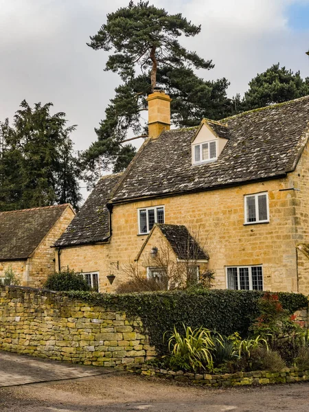 Cute Ładny Domek Cotswolds Anglii Wielkiej Brytanii — Zdjęcie stockowe