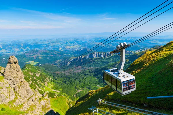 Teleférico Nas Cordas Indo Para Mount Kasprowy Wierch Polônia Bela — Fotografia de Stock