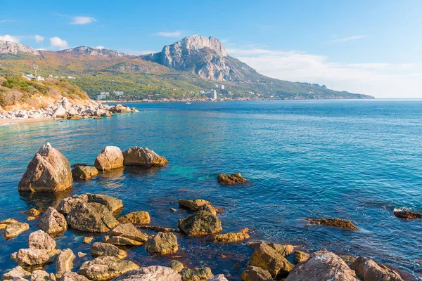 Karadeniz Kayalık Kıyıları Kırım Manzarası Laspi Körfezi — Stok fotoğraf